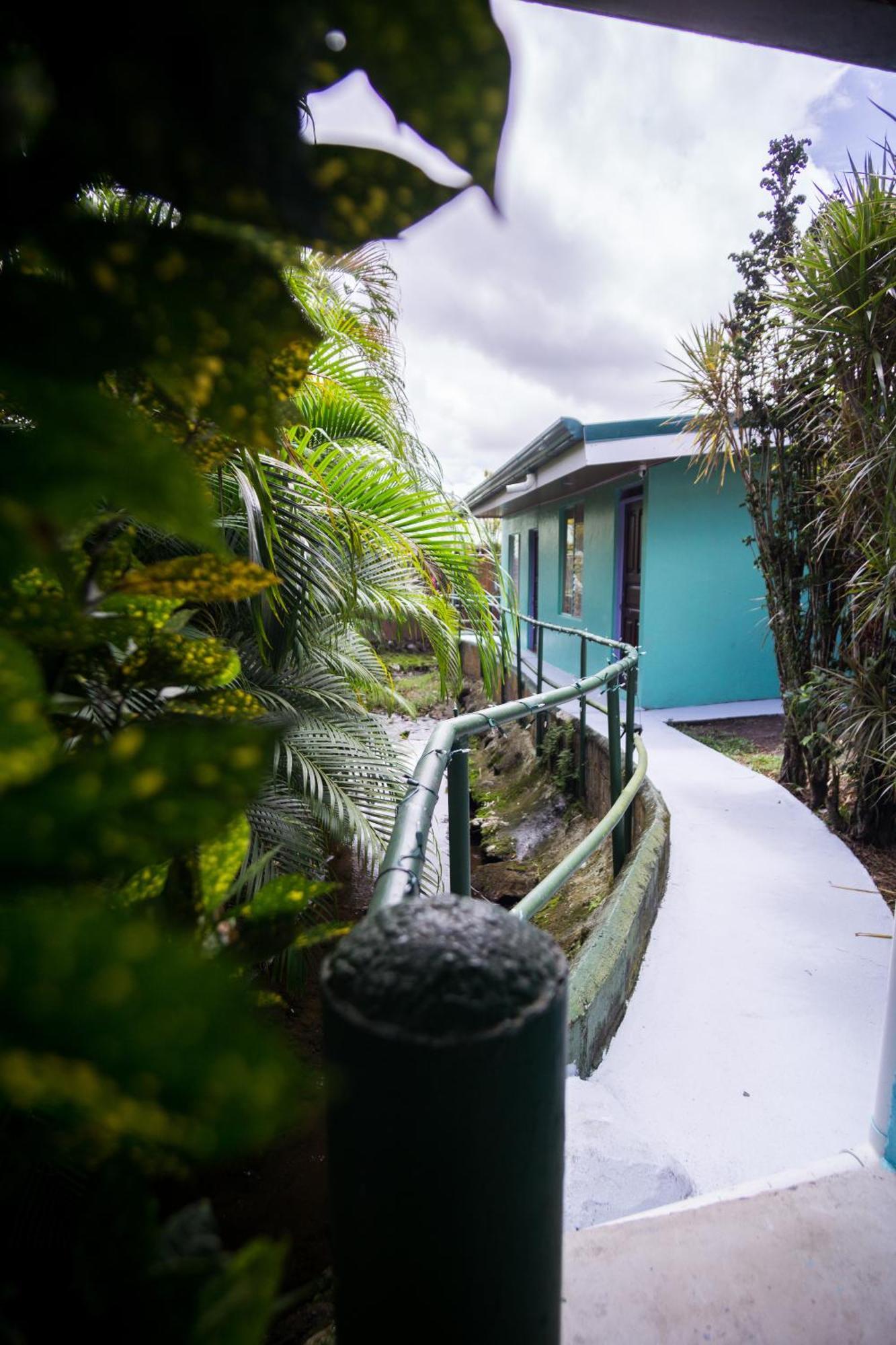 Pura Vibra Hostel La Fortuna Εξωτερικό φωτογραφία